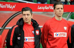 Robert Lewandowski i Wojciech Szczęsny gotowi zasiąść na ławce rezerwowych. Po powrocie do kadry zapanowała równowaga.