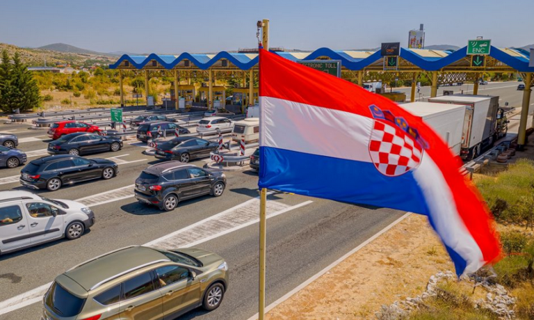 Wyjazd autem na wakacje do Chorwacji: Cena winiet i paliwa?