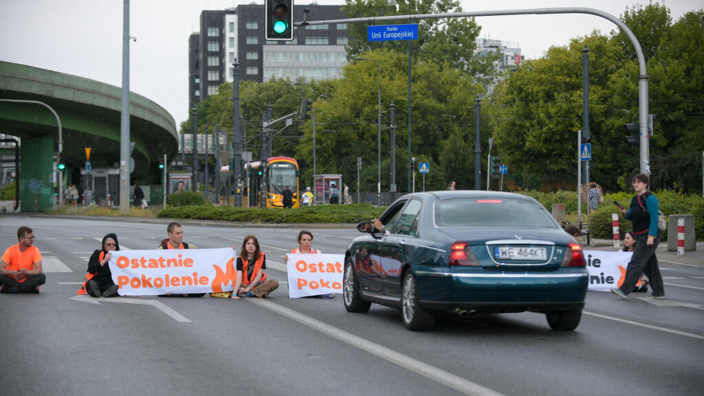 Planowane blokowanie dróg w centrum Warszawy może spowodować paraliż miasta przez kilka tygodni