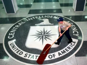 Dramatyczny poranek w USA – strzelaniny pod siedzibą CIA i przy Muzeum Żydowskim w Waszyngtonie