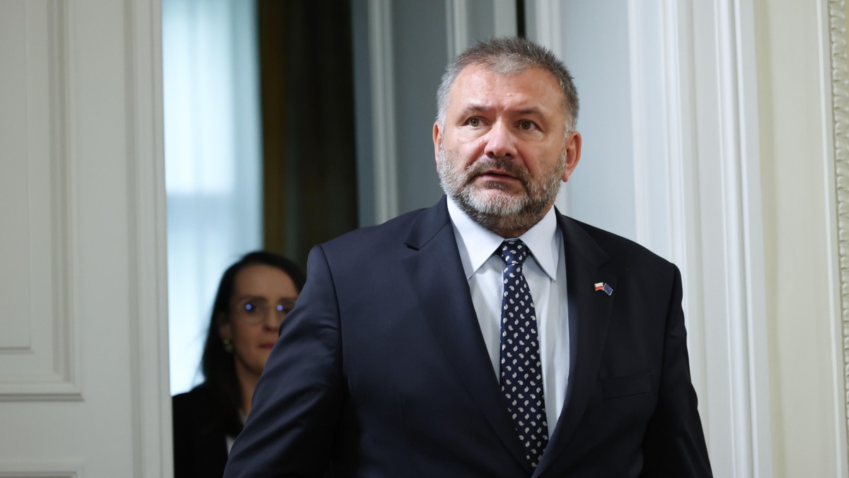 Czy Waldemar Żurek przewyższy Adama Bodnara jako minister? Polacy podzieleni w sondażu