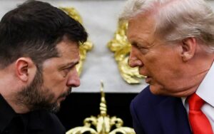 Oto kilka propozycji unikalnych tytułów oddających sens oryginału: 1. „The Economist”: Dla Zełenskiego Trump stanowi poważniejsze zagrożenie niż Putin 2. Trump większym wyzwaniem dla Zełenskiego niż Putin — analiza „The Economist” 3. Według „The Economist” to Trump, a nie Putin, zagraża Zełenskiemu najbardziej 4. „The Economist”: Zełenski bardziej obawia się Trumpa niż rosyjskiego przywódcy 5. Większe zagrożenie dla Zełenskiego ze strony Trumpa niż Putina? — „The Economist” Daj znać, czy chcesz bardziej formalny czy publicystyczny styl!
