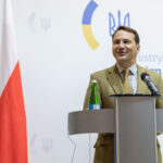 Radosław Sikorski apeluje o ostrożność wobec rosyjskich fałszywych narracji dotyczących dronów