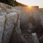 Archeolodzy odkryli monumentalną konstrukcję sprzed 5 tysięcy lat wypełnioną skarbami