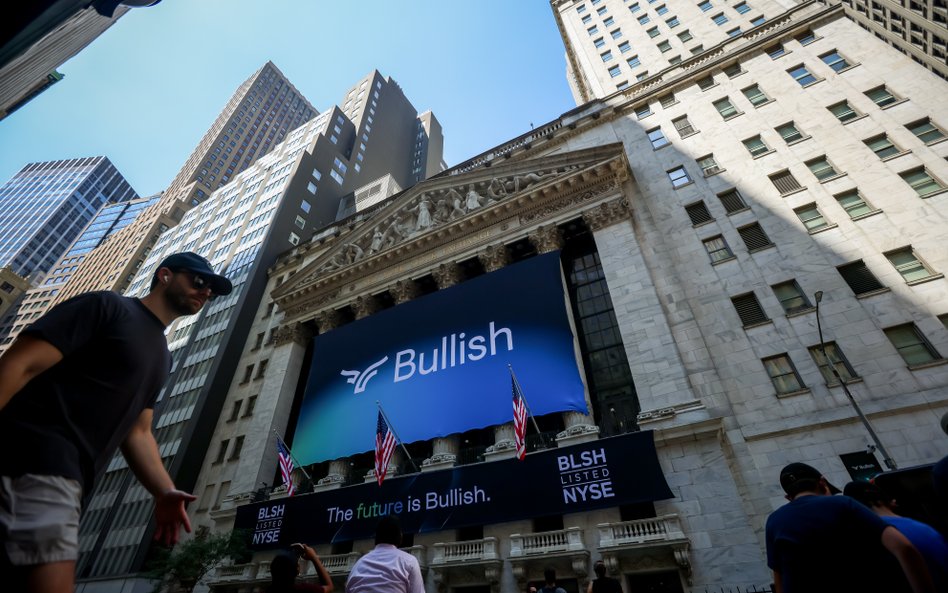 Oryginalny tytuł: Amerykański rynek IPO bije rekordy. Nasz dopiero się budzi Unikalne propozycje tytułu o tym samym sensie: 1. Rekordowe wyniki IPO w USA. Polski rynek wciąż w fazie rozwoju 2. IPO podbijają Amerykę, a polski rynek stawia pierwsze kroki 3. Giełdowy boom IPO w Stanach Zjednoczonych. Polska dopiero zaczyna 4. USA świętuje rekordy IPO, Polska dopiero rozpoczyna swoją drogę 5. Amerykańskie IPO na fali rekordów. W Polsce dopiero przed nami rozkwit 6. Gdy w USA trwa IPO-mania, polski rynek budzi się powoli Jeśli zależy Ci na jednym konkretnym tytule, napisz – wybiorę najlepszą propozycję!