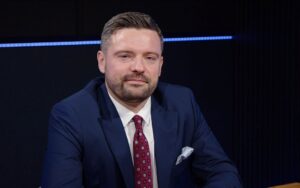 Handel rośnie przed świętami – wzmożona aktywność na rynku