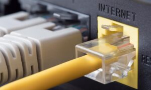 Niewykorzystane miliardy na rozwój szybkiego internetu. Czy ruszy nowy nabór wniosków?