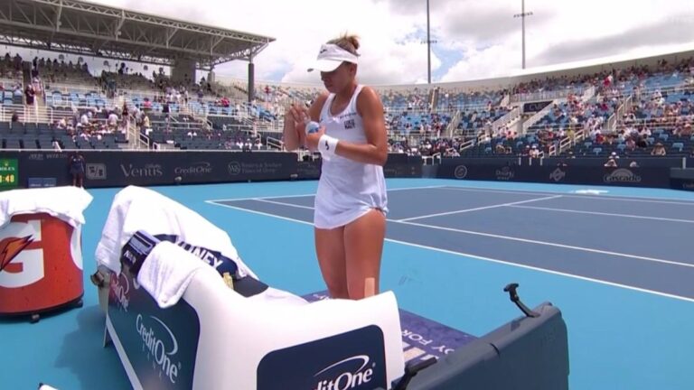 Najpierw sensacyjne zwycięstwo Linette, a zaraz potem niespodziewane wieści – wygrana przez walkower