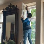 Sprzątanie już nie za grosze – lodówka za 90 zł, łazienka za 150 zł