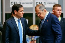 Oto kilka propozycji unikalnych tytułów, zachowujących sens oryginału: 1. Warunek zakończenia wojny? "Ukraina tego nie zaakceptuje" 2. Czy to klucz do pokoju? "Ukraińcy mówią stanowcze 'nie'" 3. Ten postulat końca wojny jest nie do przyjęcia dla Ukrainy 4. Koniec wojny pod jednym warunkiem? Ukraina nie wyrazi zgody 5. Propozycja pokoju nie do zaakceptowania przez Ukrainę