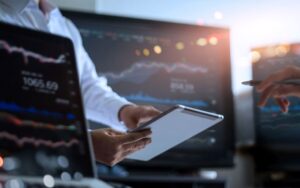 Maklerzy wyczekują OKI, uruchomienia systemu WATS i ożywienia na rynku IPO